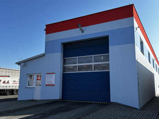 Nová fasáda myčky nákladních vozidel